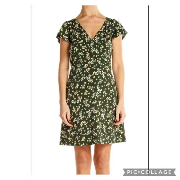 Ann Taylor Loft green ditsy mini floral bouquet v neck faux wrap dress - Picture 2 of 10